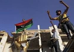 Libyan revolution forces seize Gaddafi compound 