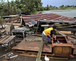 Typhoon Bopha kills dozens in the Philippines