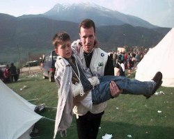 Nine indicted over Kosovo war massacres 