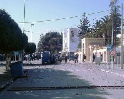 Job protests escalate in Tunisia