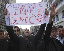 Algerian police break up protest